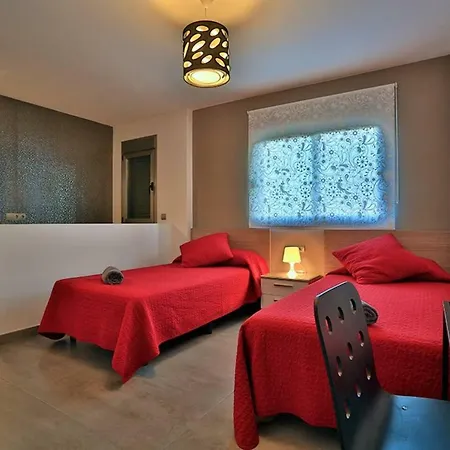 Βίλα Athena, Modern & Spacious Near Ibiza Town Santa Eulària des Riu