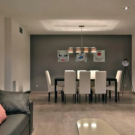Athena, Modern & Spacious Near Ibiza Town
