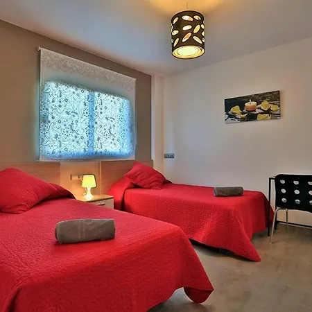 Villa Athena, Modern & Spacious Near Ibiza Town Santa Eularia des Riu