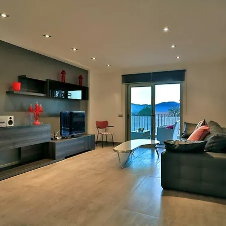 Athena, Modern & Spacious Near Ibiza Town Villa Santa Eularia des Riu