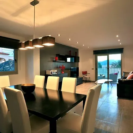 Athena, Modern & Spacious Near Ibiza Town Villa Santa Eularia des Riu